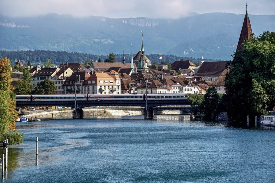 Study in Switzerland and discover Europe 2